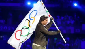 Tom Cruise 2024 Olympics stunt