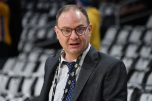 Adrian Wojnarowski ESPN retirement