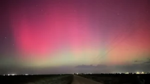 Solar storm aurora phenomenon