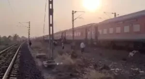 Jalgaon train accident